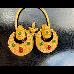 Vintage glam Etruscan revival cabachon earrings